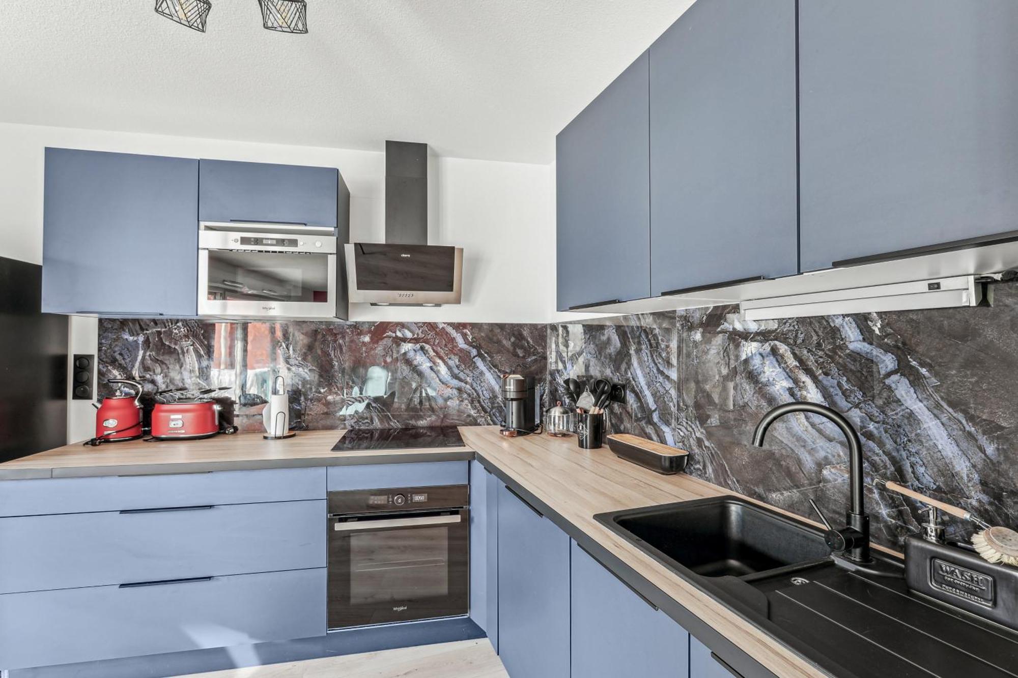 Comfort And Tranquility Near Lyon And Groupama Stadium, 4 Personnes Appartement