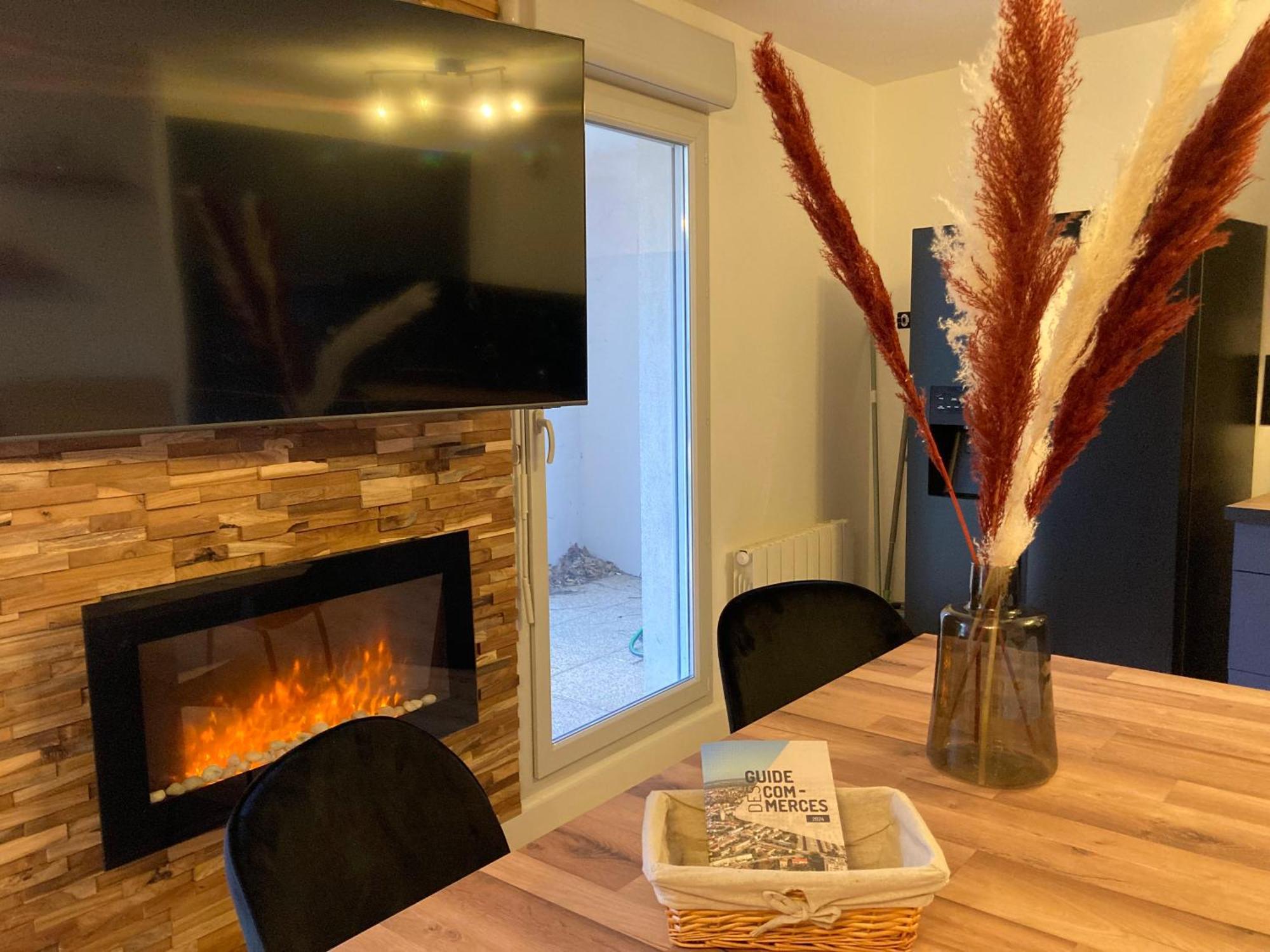 Comfort And Tranquility Near Lyon And Groupama Stadium, 4 Personnes Appartement