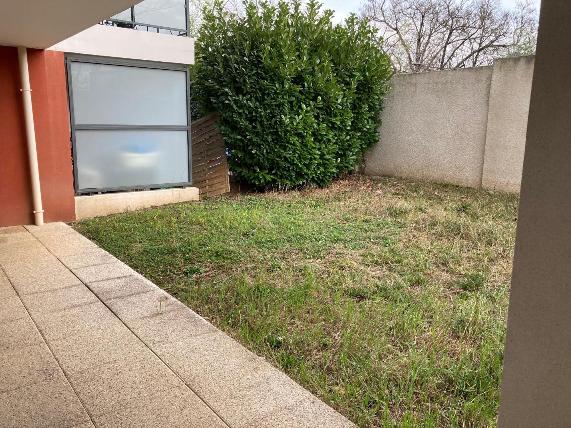 Comfort And Tranquility Near Lyon And Groupama Stadium, 4 Personnes Appartement Meyzieu